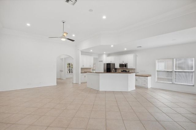 11289 NW 65th Manor, Parkland, FL 33076