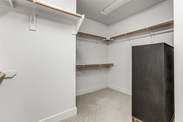 5055 Addison Circle 205, Addison, TX 75001