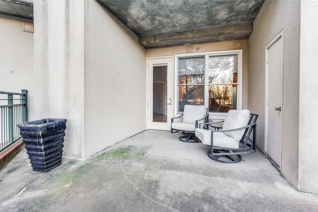 5055 Addison Circle 205, Addison, TX 75001