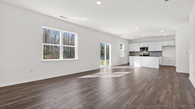 411 Hartfield Avenue, Raeford, NC 28376