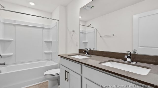 411 Hartfield Avenue, Raeford, NC 28376