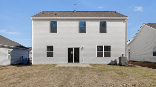 411 Hartfield Avenue, Raeford, NC 28376