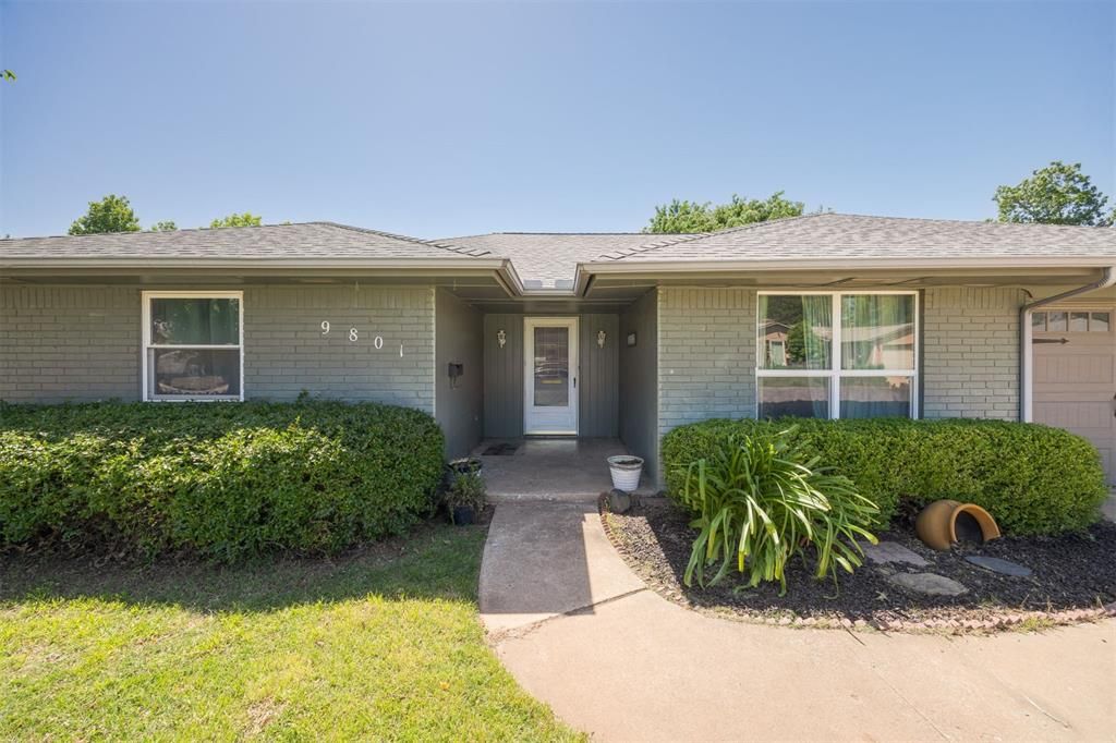 9801 Lancet Lane, Oklahoma City, OK 73120