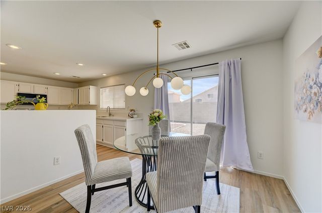 7737 Prosperity River Avenue, Las Vegas, NV 89129