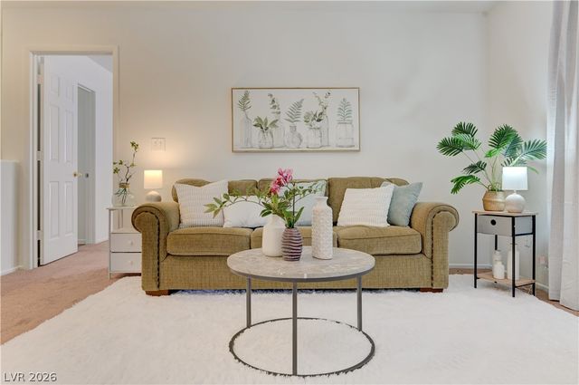7737 Prosperity River Avenue, Las Vegas, NV 89129
