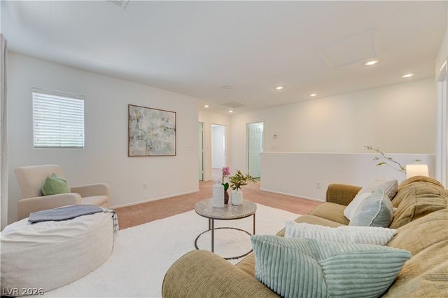 7737 Prosperity River Avenue, Las Vegas, NV 89129
