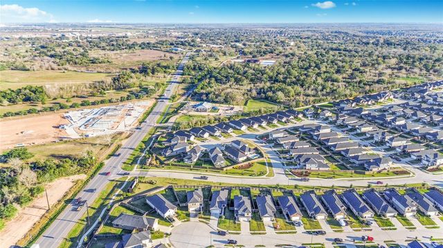 7419 French Quarter Court, Fulshear, TX 77441