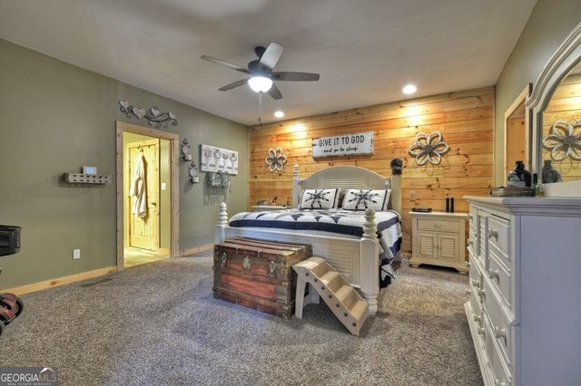 207 Joliet Drive, Ellijay, GA 30540