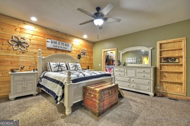 207 Joliet Drive, Ellijay, GA 30540