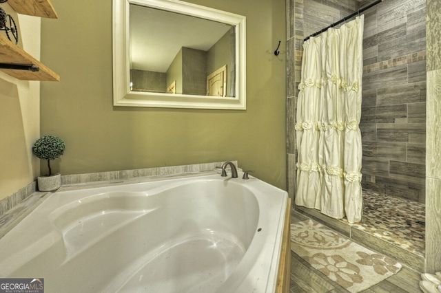 207 Joliet Drive, Ellijay, GA 30540