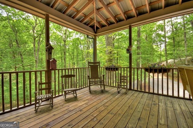 207 Joliet Drive, Ellijay, GA 30540