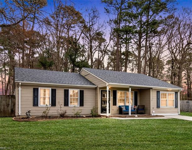 5 Jimmy CIR, Hampton, VA 23666