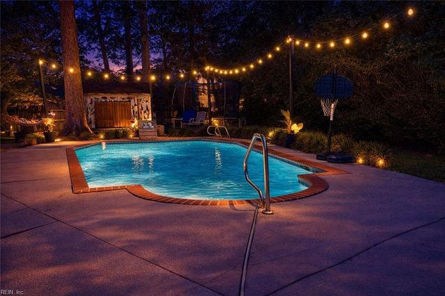 5 Jimmy CIR, Hampton, VA 23666