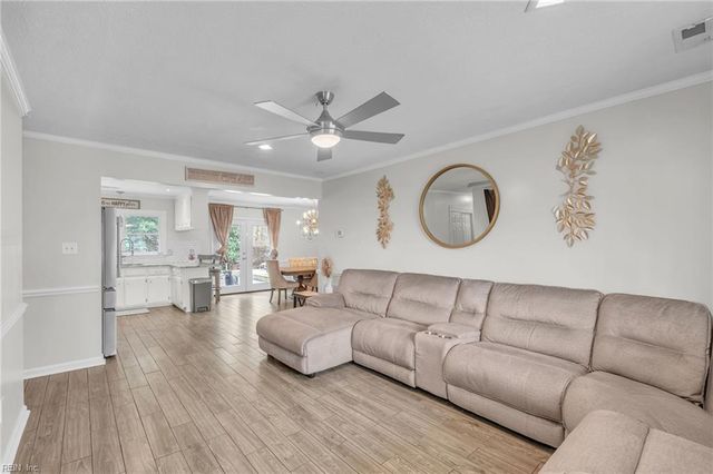 5 Jimmy CIR, Hampton, VA 23666