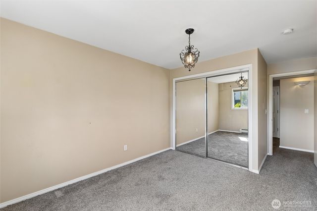 10129 Main St, Bellevue, WA 98004