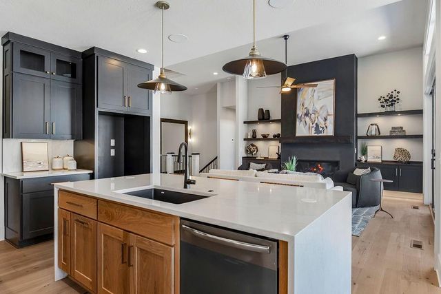 16771 S Twilight Lane, Olathe, KS 66062