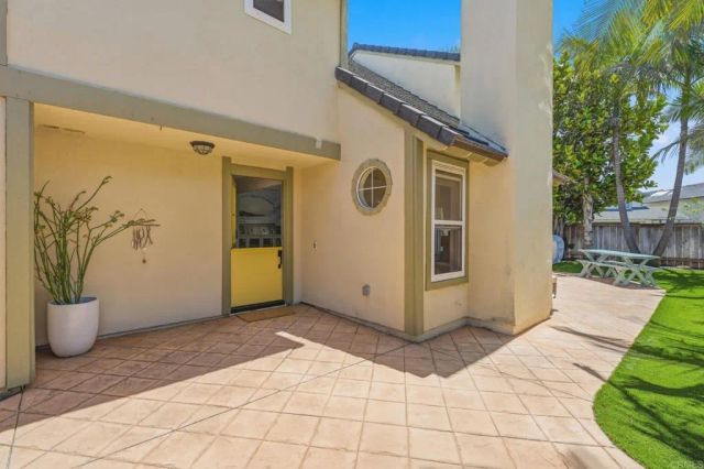 1245 Saint Helene Court, Oceanside, CA 92054