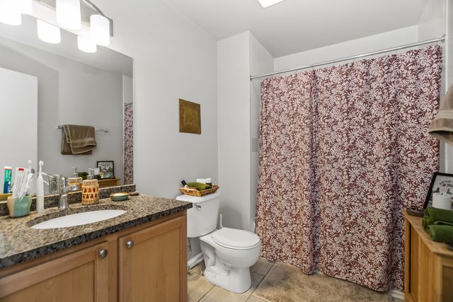 2010 W Pierce Street 402, Chicago, IL 60622