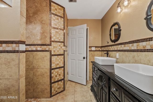 583 W WILSON Avenue, Coolidge, AZ 85128