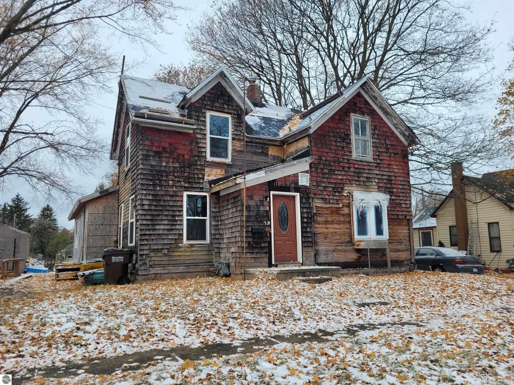 519 Boon Street, Cadillac, MI 49601