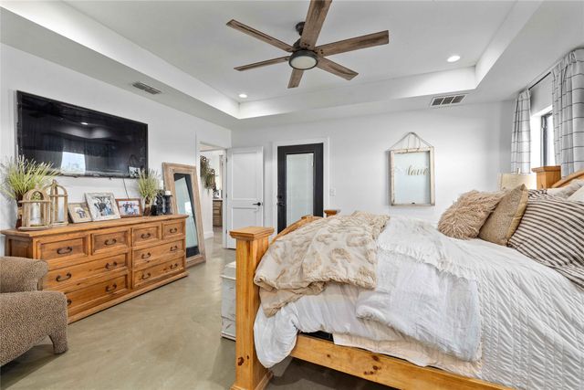 2910 Southpark Drive, Coleman, TX 76834