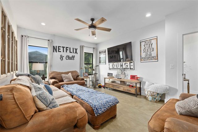 2910 Southpark Drive, Coleman, TX 76834