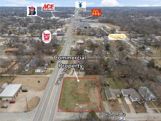 909 S Oklahoma Street, Sapulpa, OK 74066