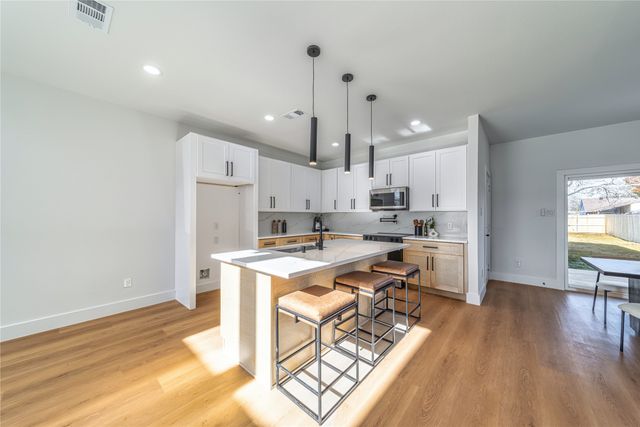 3639 Pueblo Street, Dallas, TX 75212