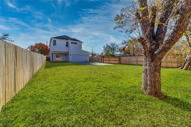 3639 Pueblo Street, Dallas, TX 75212