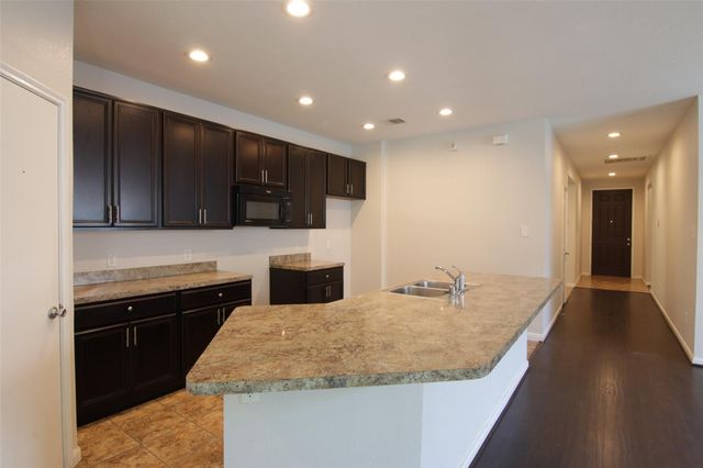 9431 Black Tooth Way, Humble, TX 77396