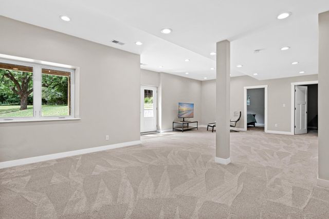 1510 Archwood Road, Minnetonka, MN 55305