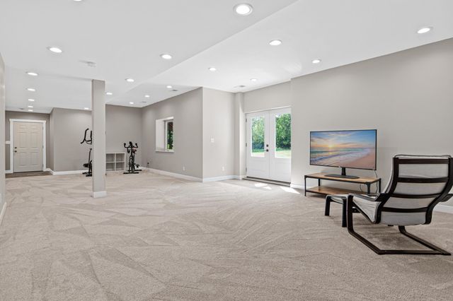 1510 Archwood Road, Minnetonka, MN 55305