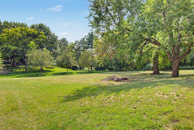 1510 Archwood Road, Minnetonka, MN 55305