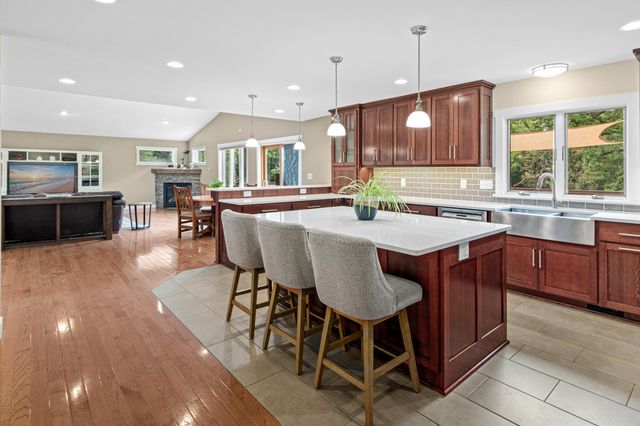 1510 Archwood Road, Minnetonka, MN 55305