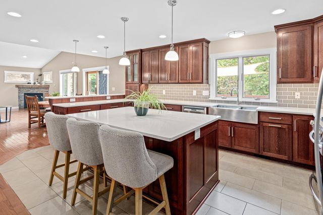 1510 Archwood Road, Minnetonka, MN 55305