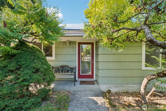 627 SW 106th Street, Seattle, WA 98146