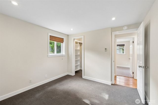 627 SW 106th Street, Seattle, WA 98146