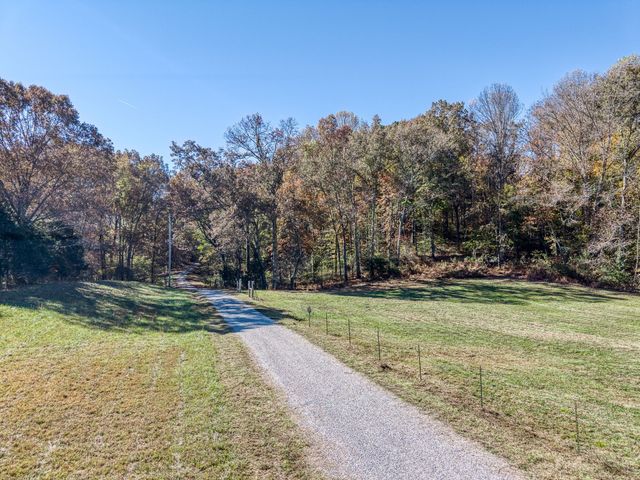 375 Golden Herren Rd, Sparta, TN 38583