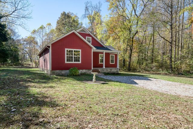 375 Golden Herren Rd, Sparta, TN 38583