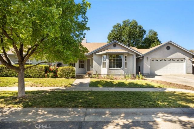 2 Summerwood Court, Chico, CA 95926