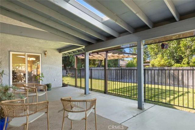2 Summerwood Court, Chico, CA 95926