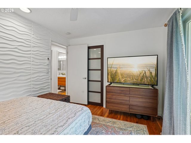 13650 Sw 22ND St, Beaverton, OR 97008