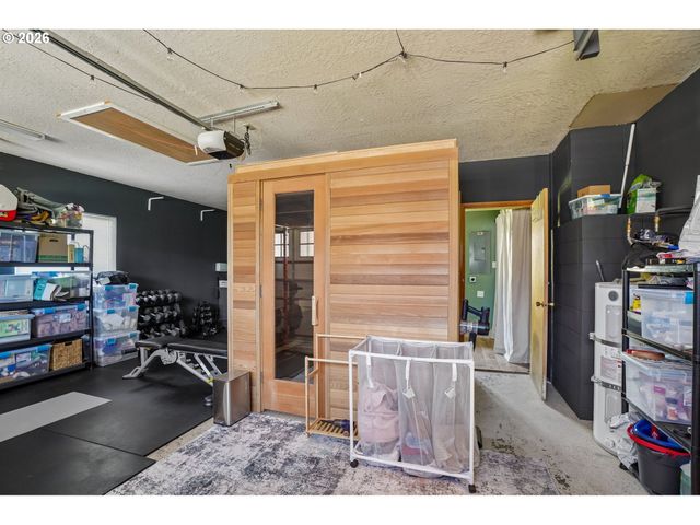 13650 Sw 22ND St, Beaverton, OR 97008