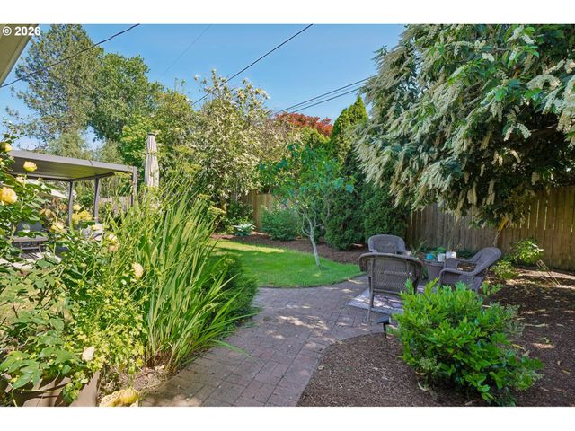 13650 Sw 22ND St, Beaverton, OR 97008