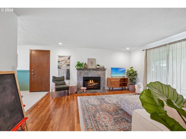 13650 Sw 22ND St, Beaverton, OR 97008