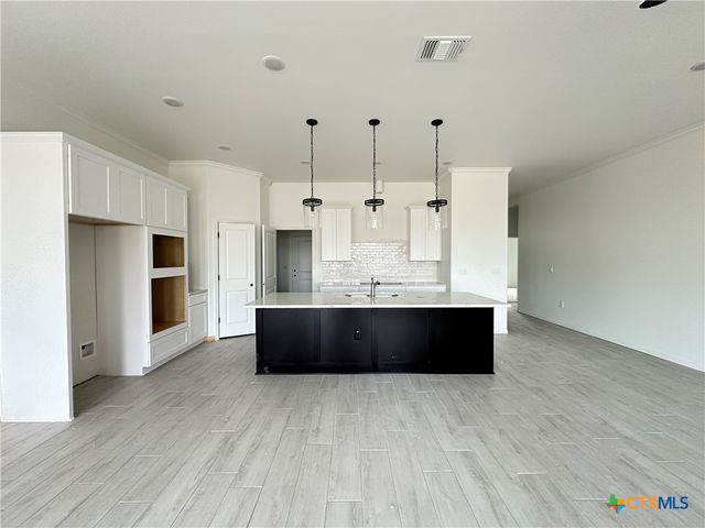 2016 Yarrow Road, Temple, TX 76502