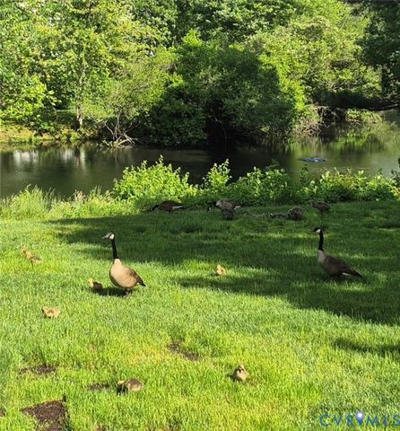 10259 Berkeley Manor Dr, Mechanicsville, VA 23116