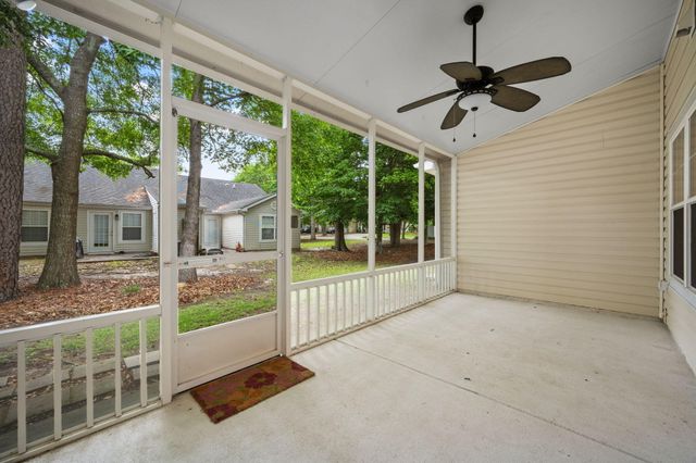 7873 Park Gate Drive, North Charleston, SC 29418