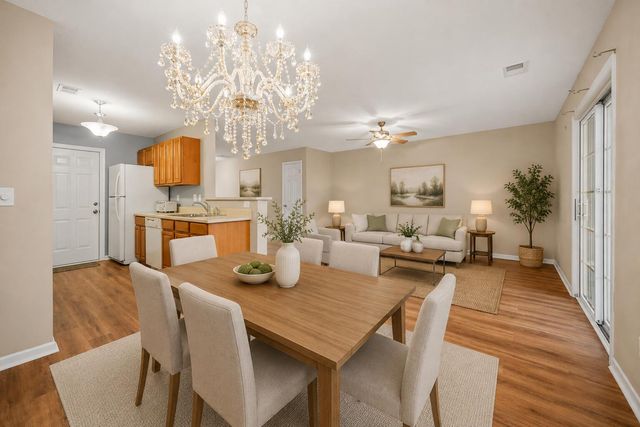 7873 Park Gate Drive, North Charleston, SC 29418