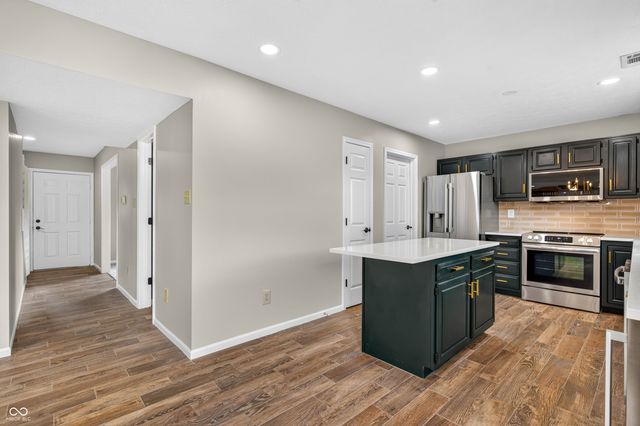 776 Shore View Drive, Franklin, IN 46131